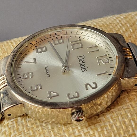 Details Mens Quartz Watch Silver Dial Expansion Band Stainless Steel Back Tested - Picture 13 of 15